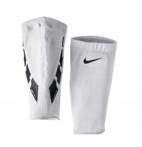 NIKE Chrániče holení Sleeve